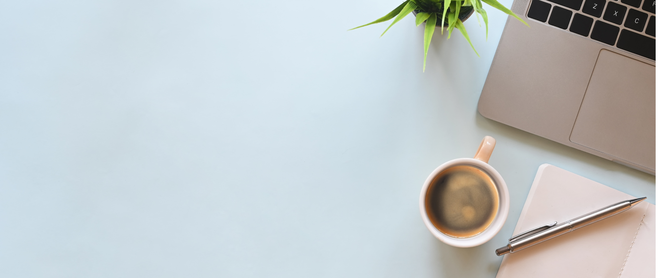 Neben dem Job zur Gründerin: Wie du erfolgreich dein eigenes Business aufbaust